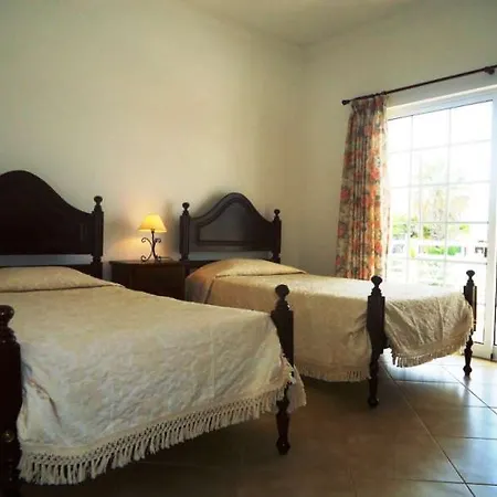 In Algarve Portugal 101456 Карвоейру